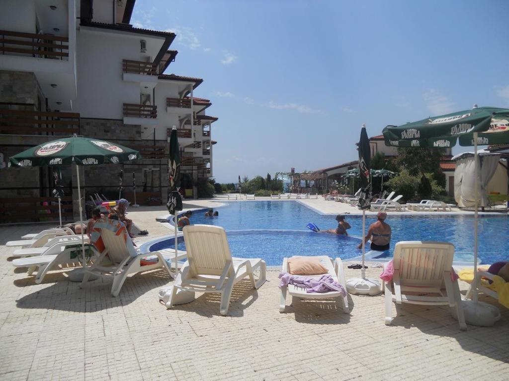 Vm Apartments Robinson Beach Pomorie Esterno foto