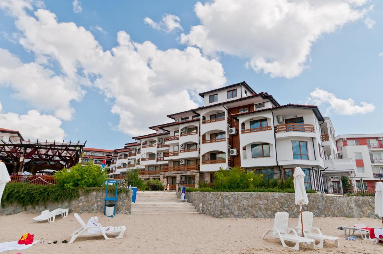 Vm Apartments Robinson Beach Pomorie Esterno foto