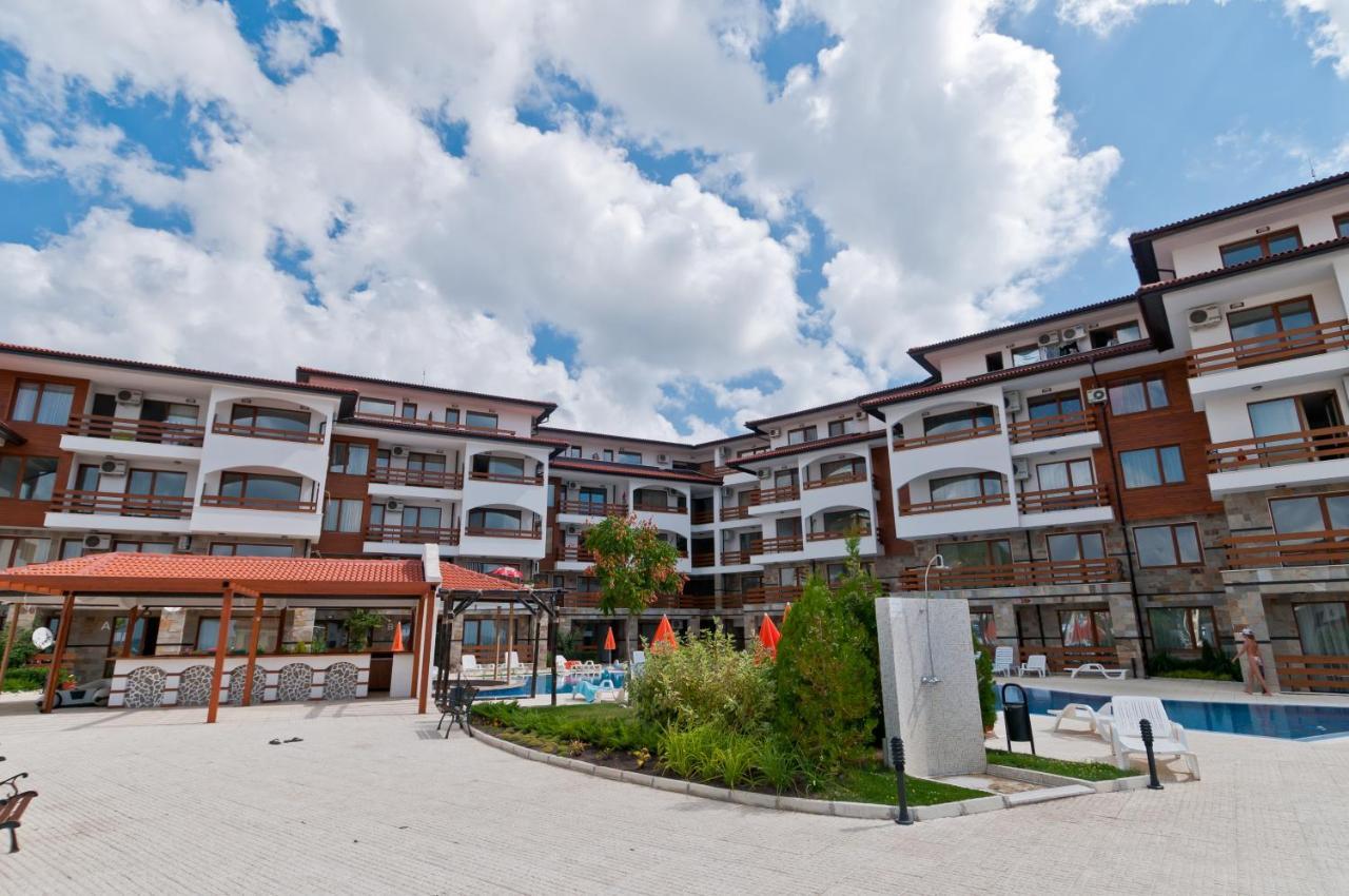Vm Apartments Robinson Beach Pomorie Esterno foto